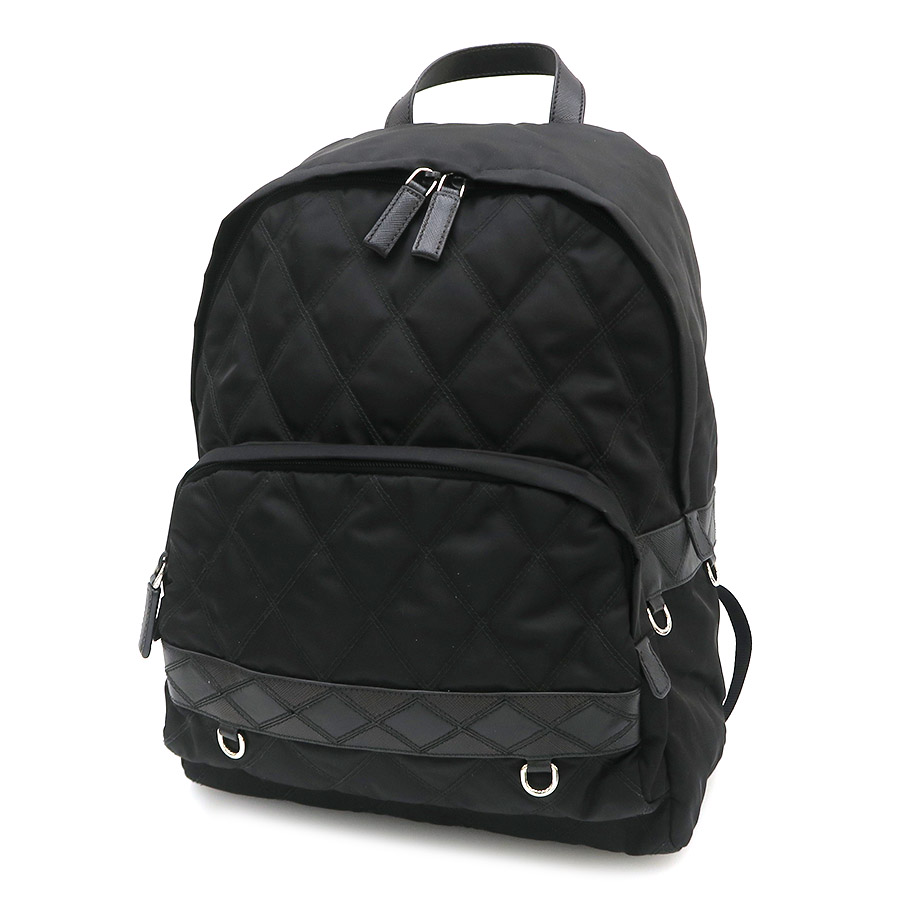 PRADA ブラック キルティングリュック PRADA - プラダ♡キルティングリュック(>_<)♡の通販 by チロル's shop