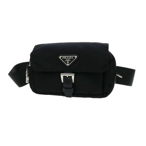 ウエストポーチ