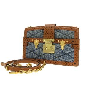 トランククラッチ