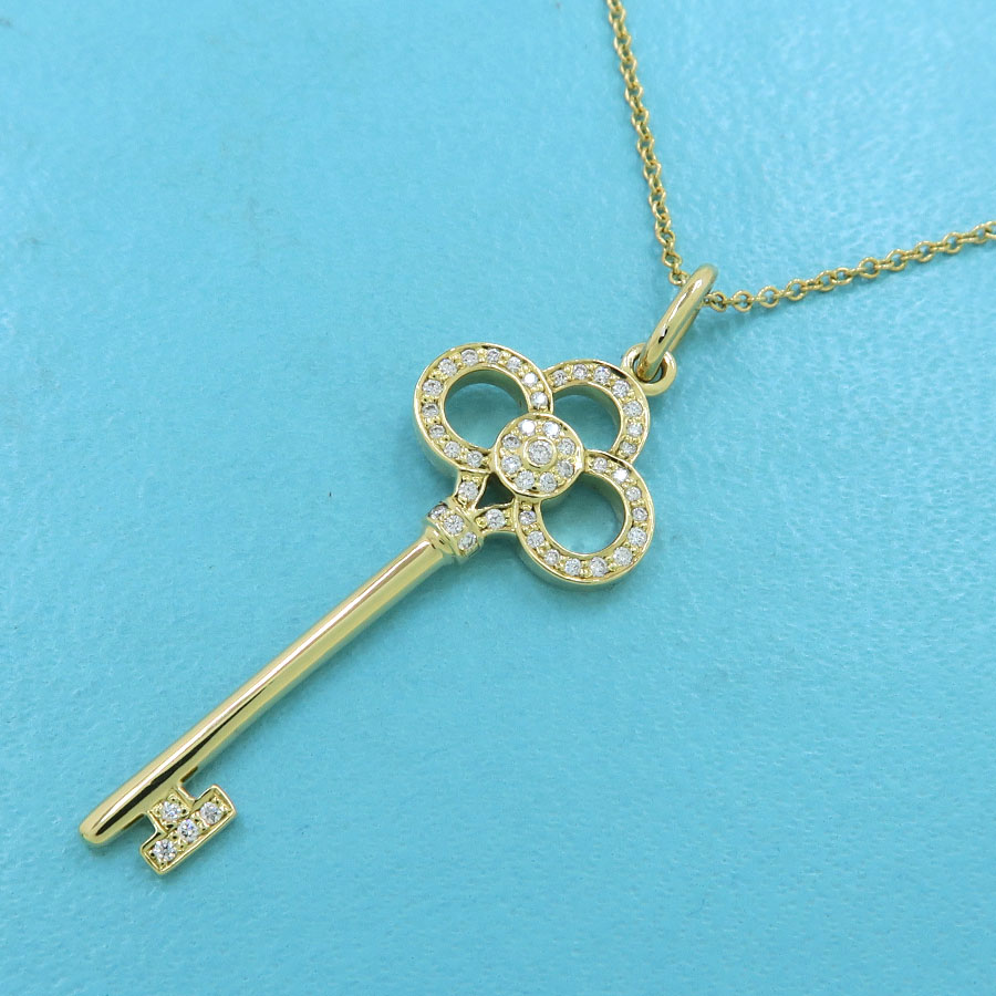 クラウンキーダイヤネックレス