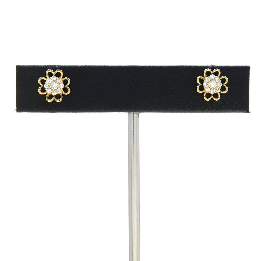 K18ダイヤピアス