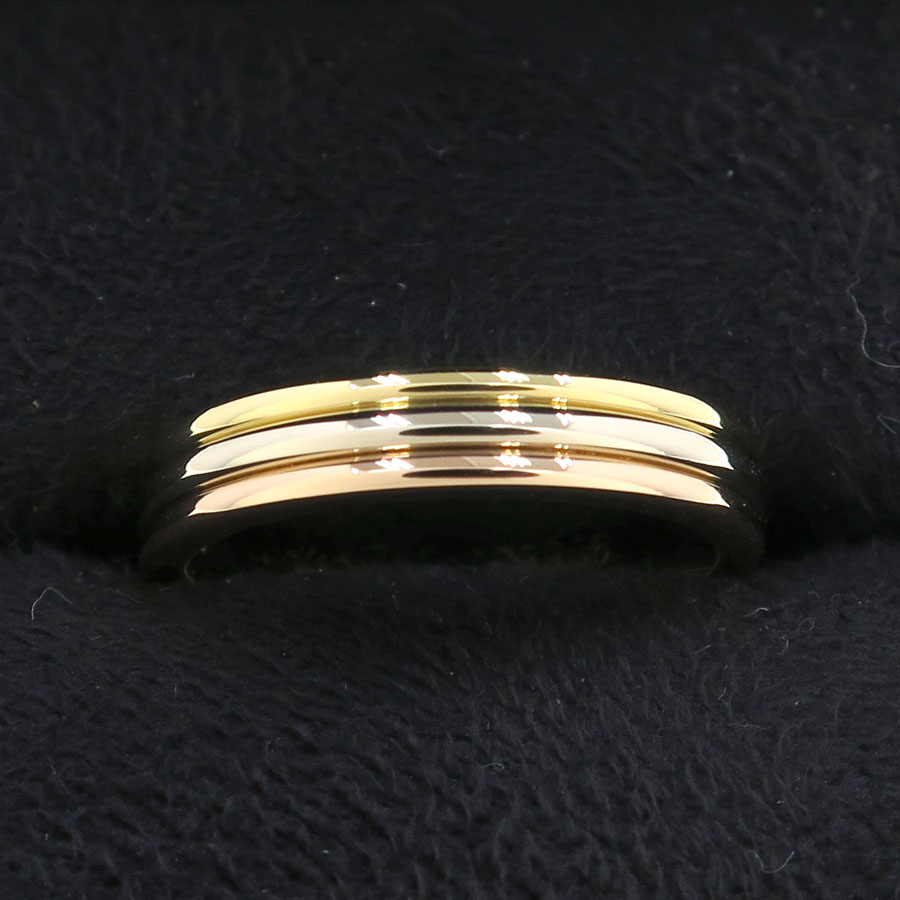 スリーゴールドウェディングリング