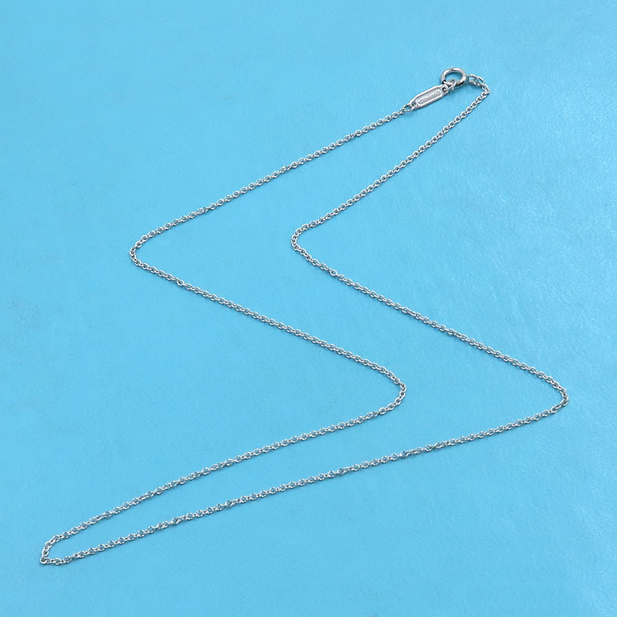 チェーンネックレス