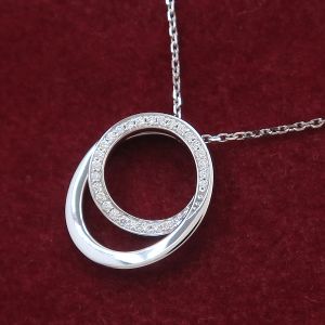 エタンセルドゥカルティエダイヤネックレス