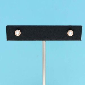 バイザヤードピアス/合計D0.20ct