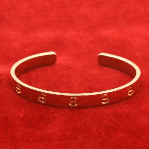 ラブオープンバングル