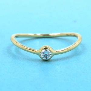 ウェーブシングルロウダイヤリング