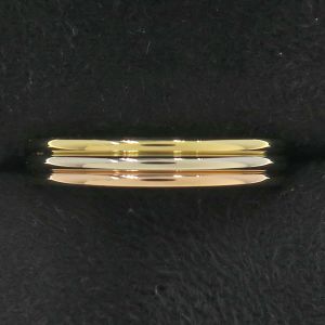 スリーゴールドウェディングリング