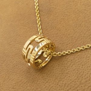 オープンパレンテシネックレス