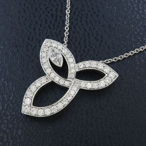 リリークラスターダイヤネックレス