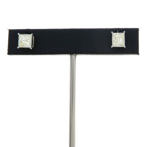 Pt900ダイヤピアス/D1.021ct/D1.030ct