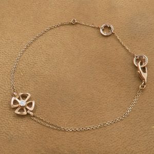 フィオレヴァーダイヤブレスレット