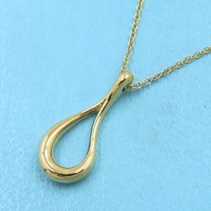 オープンティアドロップネックレス