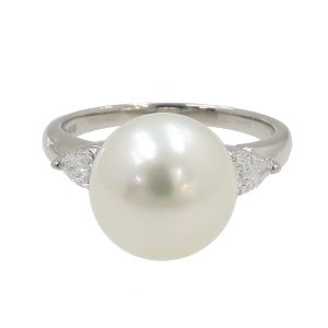 Pt900パールダイヤリング/シロチョウ