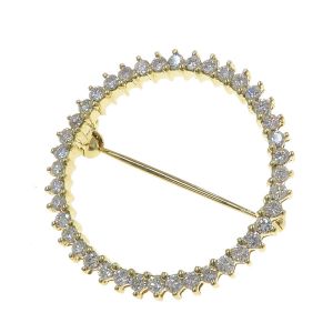 ダイヤブローチ