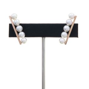 バランスプラスピアス