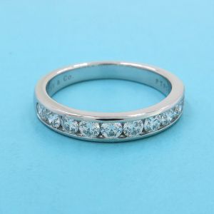 ハーフサークルリング/チャネルセッティング/4MM