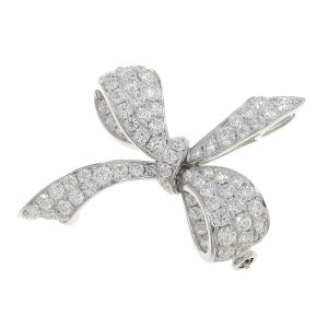 750WGダイヤブローチorペンダントトップ