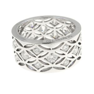 ラディアンスダイヤリング