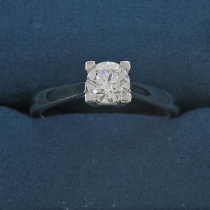 HWダイヤリング/D0.71ct