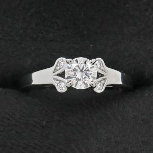 ソリテールバレリーナダイヤリング/D0.40ct