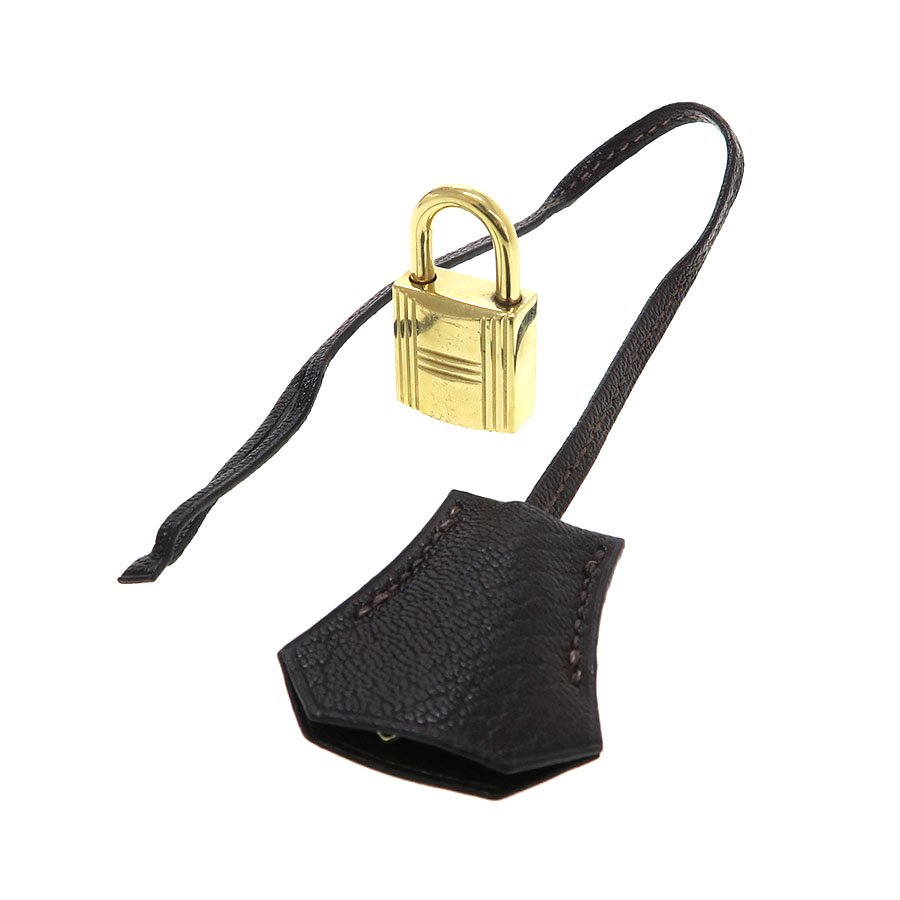 クロシェット/カデナ