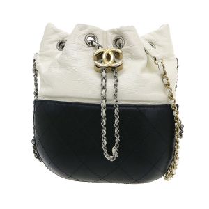 チェーンショルダー