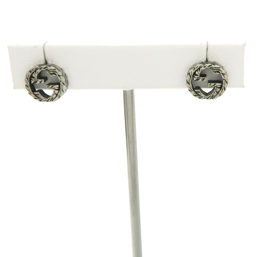 インターロッキングGピアス