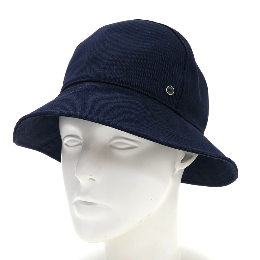 バケットハット