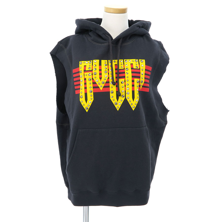 ノースリーブパーカー