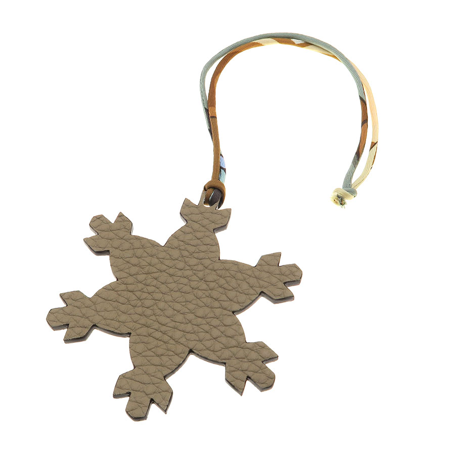 プティアッシュチャーム･スノーフレーク