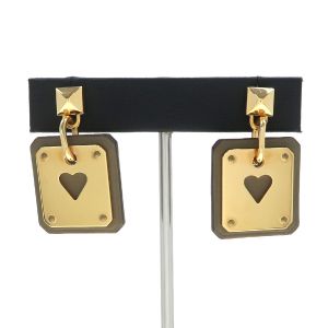 エースオブハートピアス