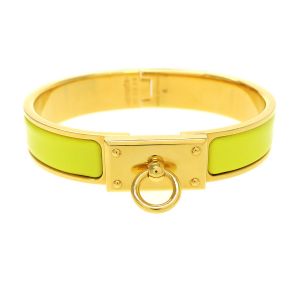 クリックアノーバングル