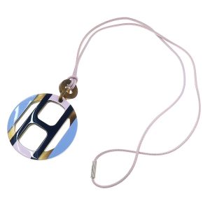 Hエキップペンダント