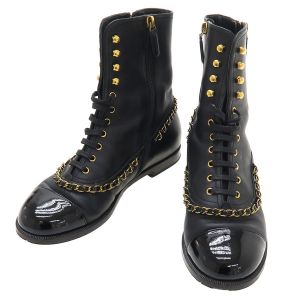 ショートブーツ