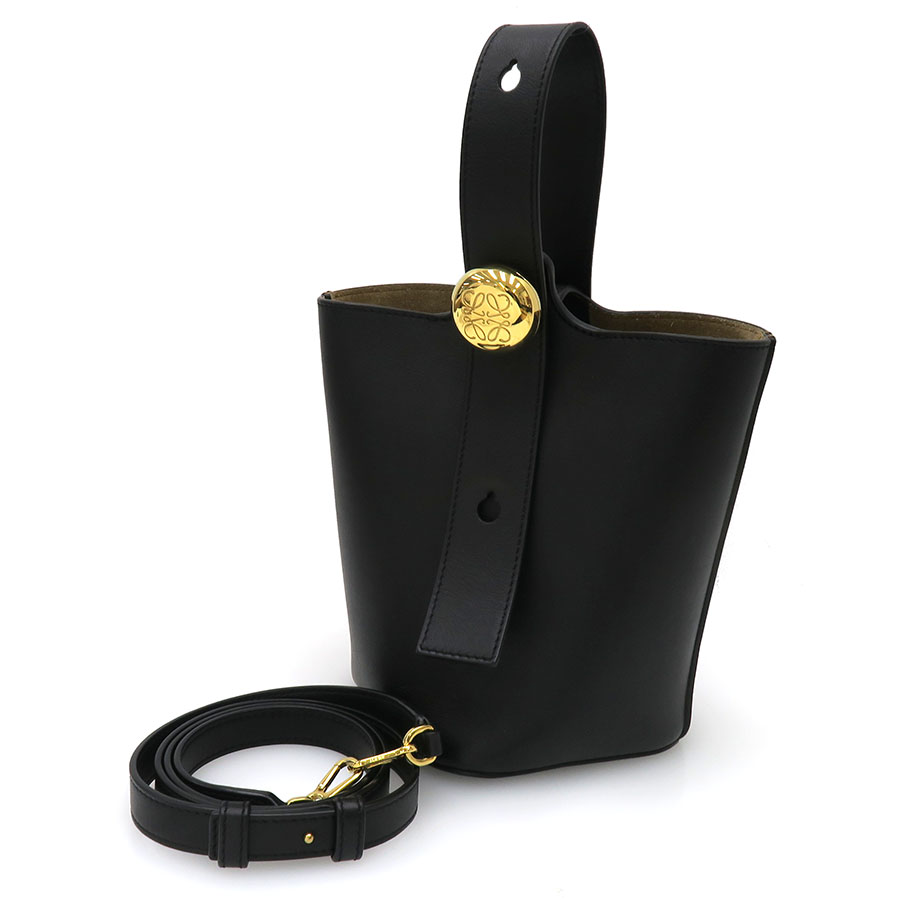 ロエベ ペブル バケットバッグ ミニ(スムースカーフ）