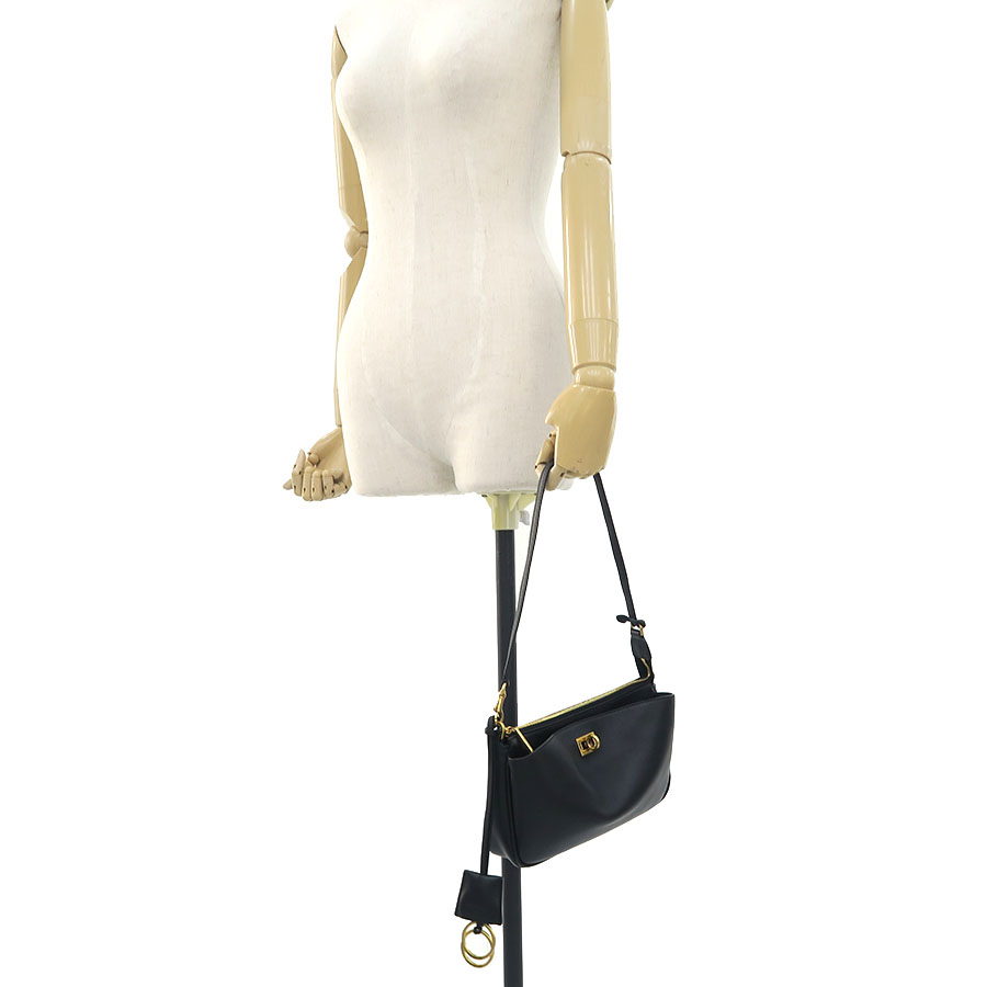 ほぼ新品　バレンシアガ ロデオ スリング ポシェット Rodeo スリングポシェット/質屋 さのや ブランド 通販サイト