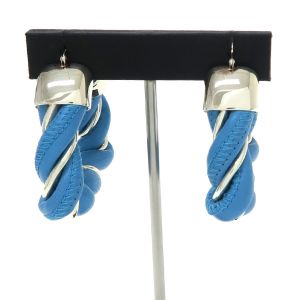 ツイスト トライアングル･ピアス