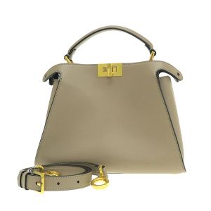 ピーカブー アイコニック エッセンシャリー