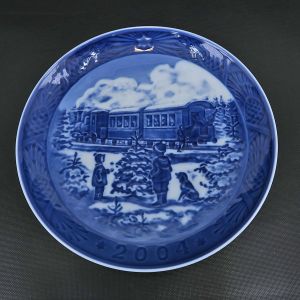 イヤープレート 2004