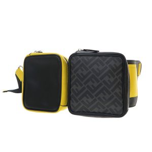 FF ボディバッグ