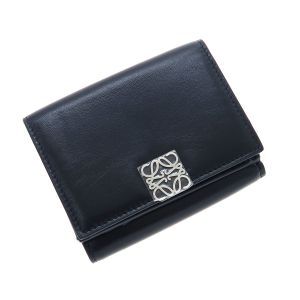 パファー アナグラム トライフォールド ウォレット(シャイニーナパカーフ）