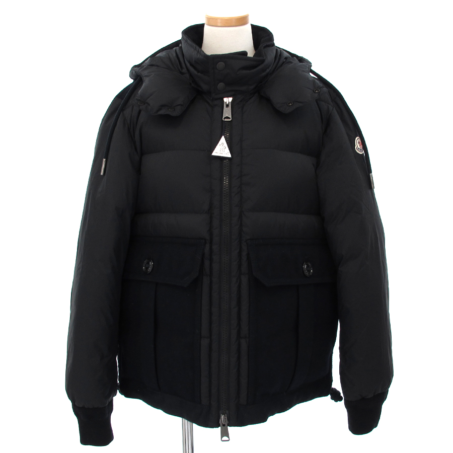 ダウンジャケット