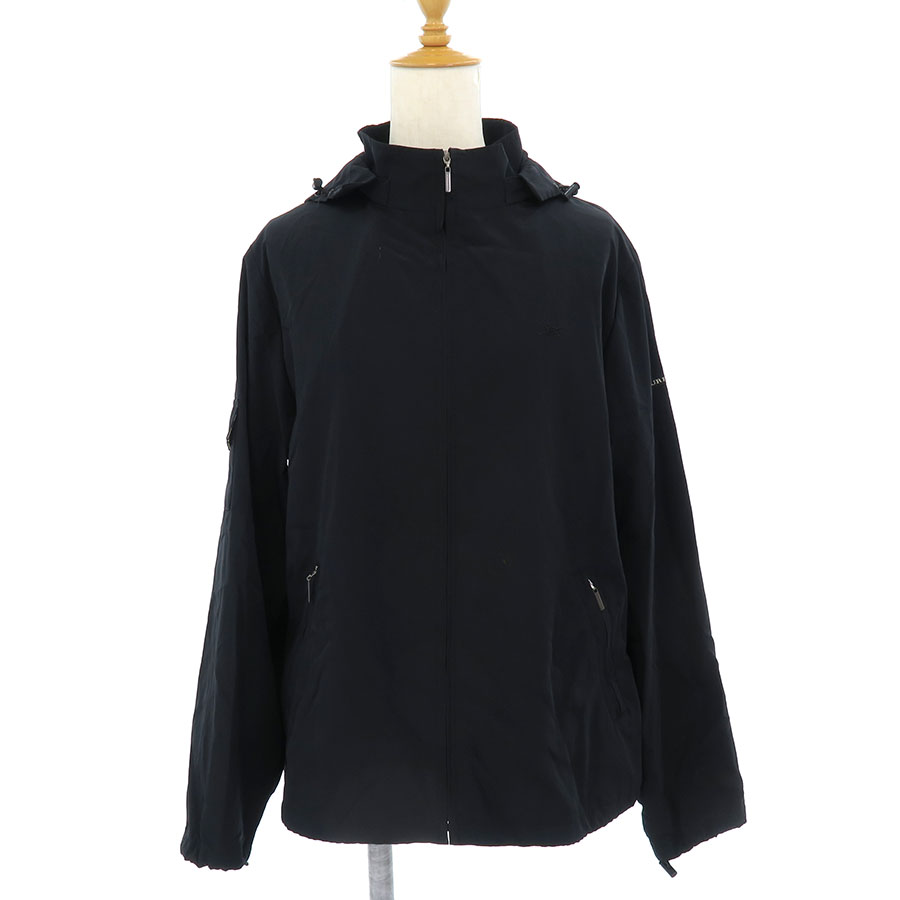 ナイロンジャケット