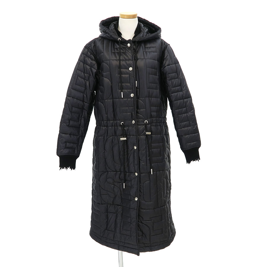 ダウンジャケット