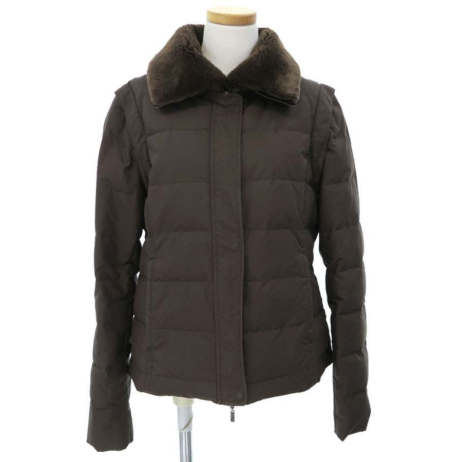 ダウンジャケット