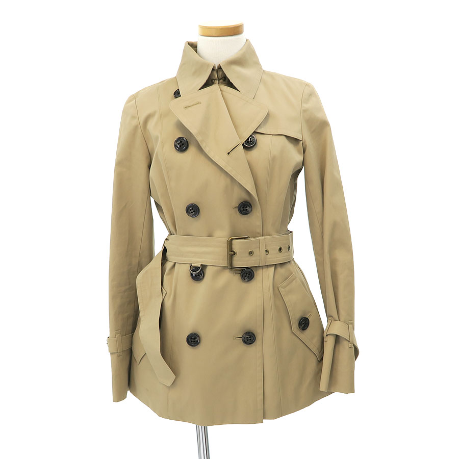 トレンチコート