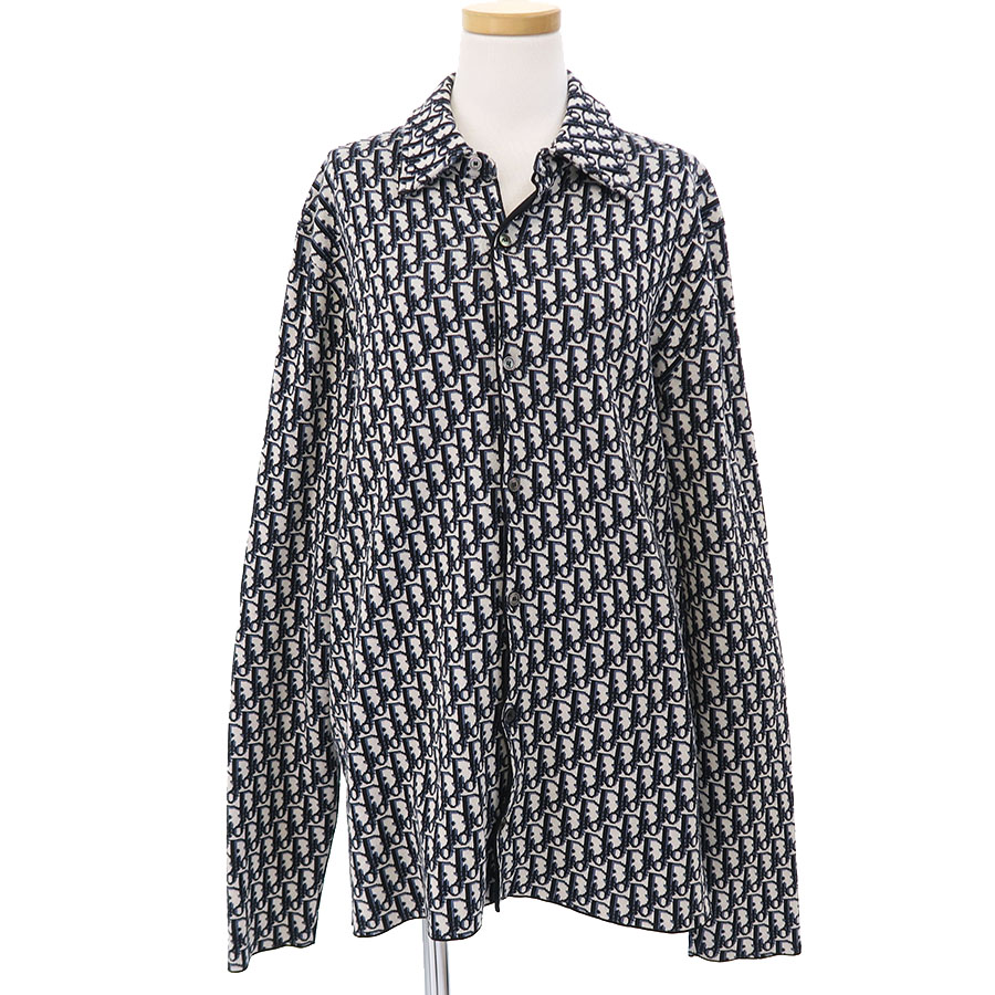 オブリークシャツ