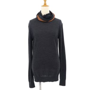 ニットトップス