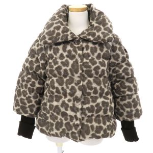 ダウンジャケット